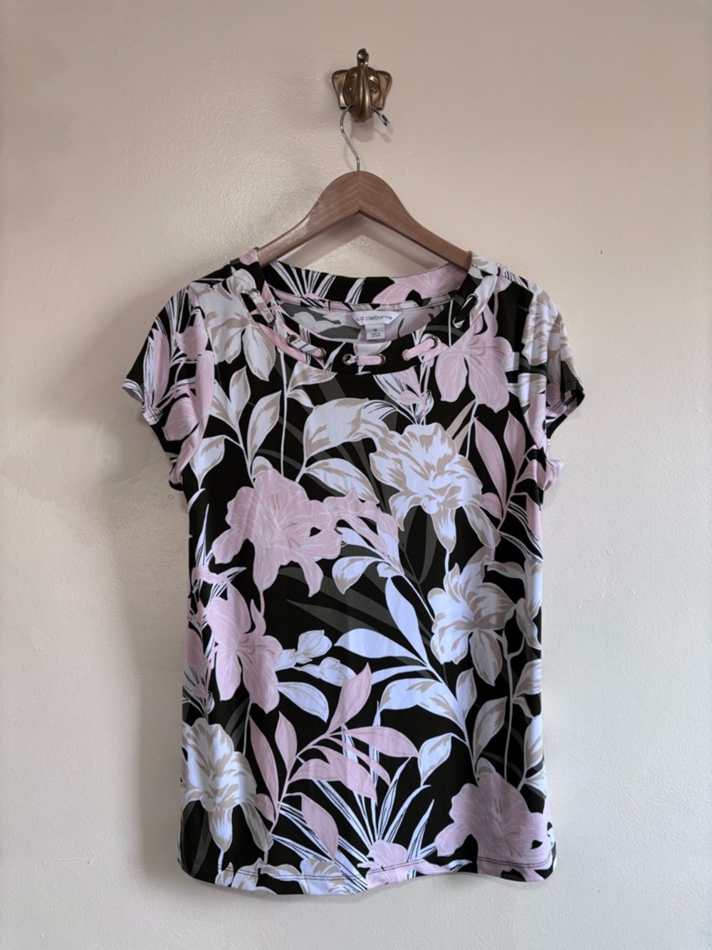 Liz Claiborne Olive Green and Light Pink Floral Top size M